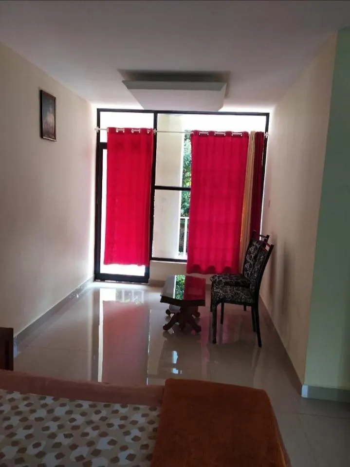 Ashwin Luxury Home Thekkady Homestay